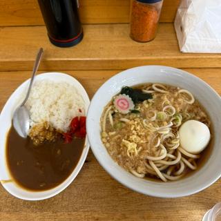ミニカレー　たぬきうどん　ゆで玉子