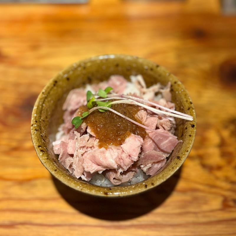肉めし(麺場 浜虎 横浜店)