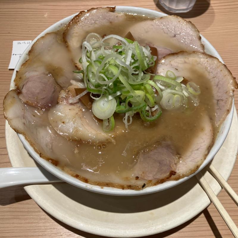 チャーシュー濃厚とろりそば(東京煮干し らーめん玉 東京駅店)