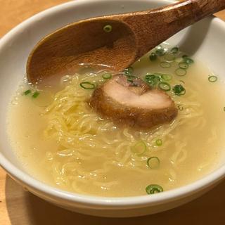 鶏白湯ラーメン