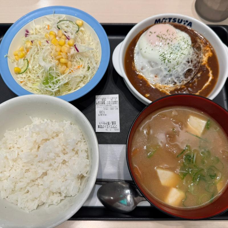 エッグハンバーグ定食：豚汁(松屋 新宿大ガード店 )