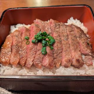 村上牛サーロインステーキ丼