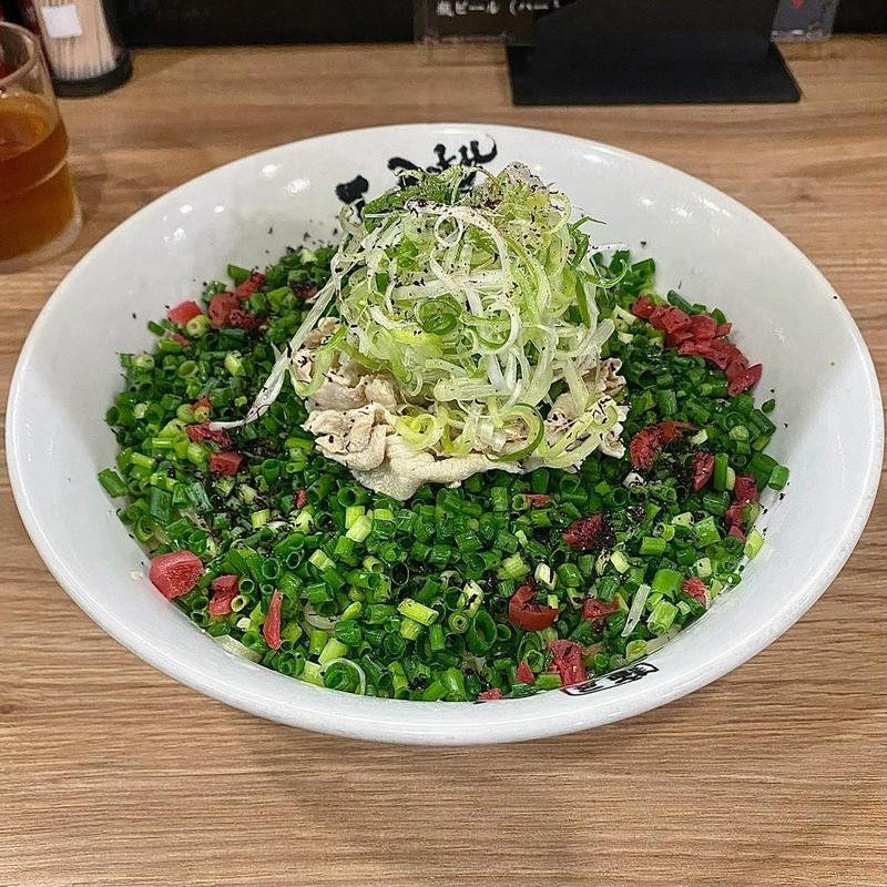 冷やし葱まぜそば 〆ご飯付き(麺屋丈六 キーノ和歌山店)