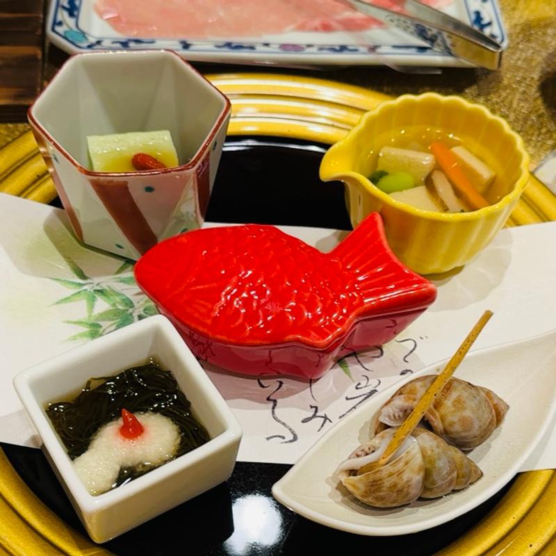 (萬国屋 （ばんこくや）)