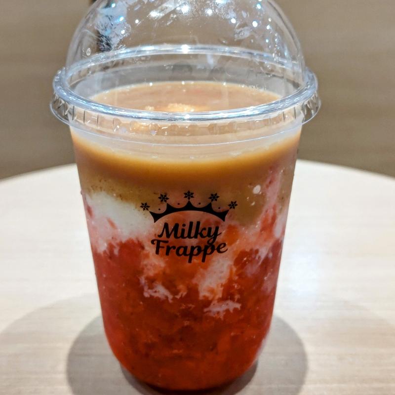 ミルキーフラッペ  アールグレイストロベリー(ウェンディーズ・ファーストキッチン 港南台バーズ店)