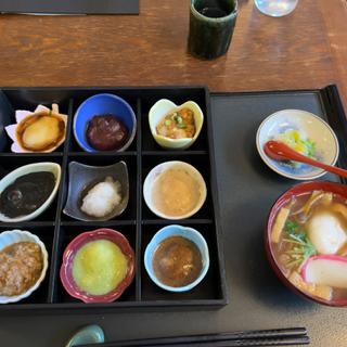 ひと口もち膳
