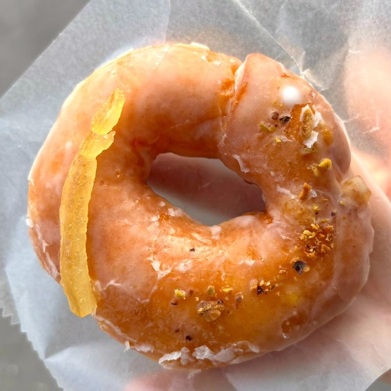 (FOFO donut OWL the Bakery)