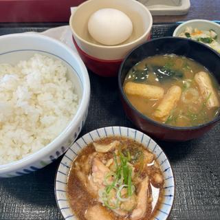 こだわり卵の鶏小鉢朝食