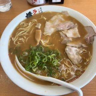 ラーメン大