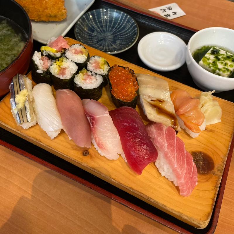 9貫1本握り寿司(寿司・居酒屋 海福 本店)