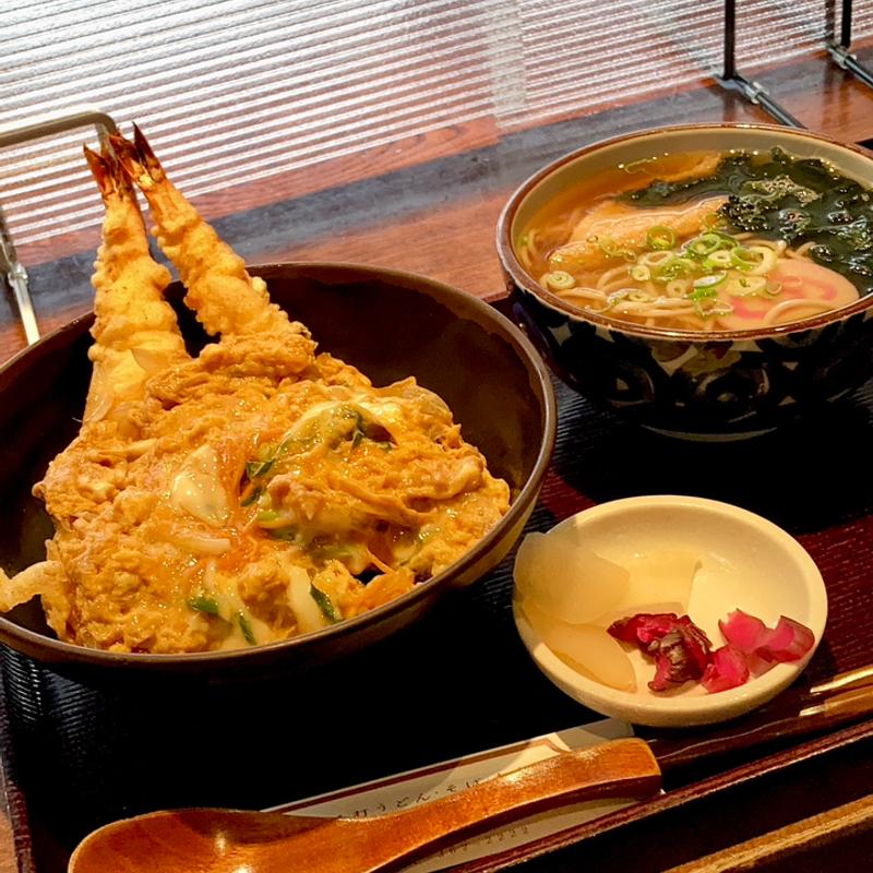 津の勢丼(津の勢)