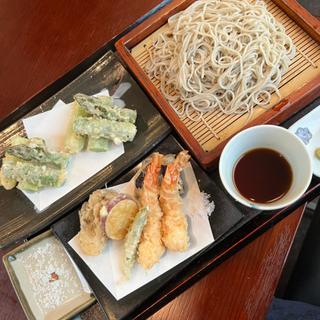 天せいろ蕎麦　アスパラ天追加