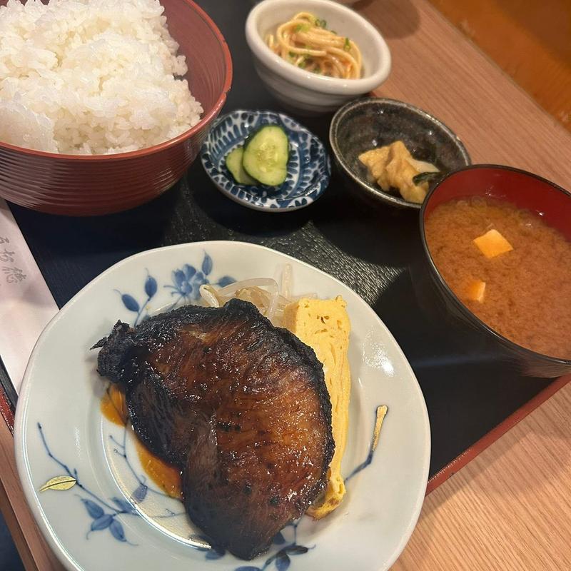 ムツの照り焼き定食 ライス大盛り(うお徳)