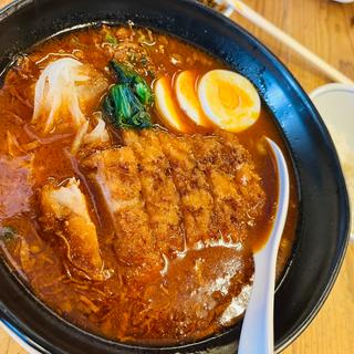 カツカレーラーメン ちびライス付(福間ラーメン　ろくでなし )