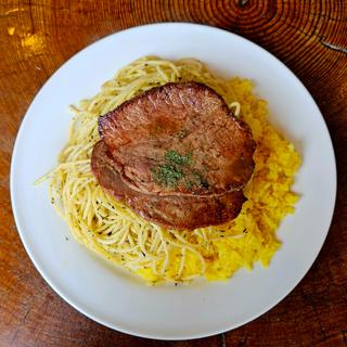 牛肉の薄切りステーキ