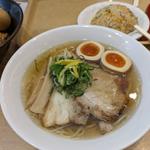白だし煮干しそば ミニ炒飯