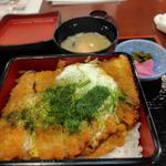 桃豚のカツ重