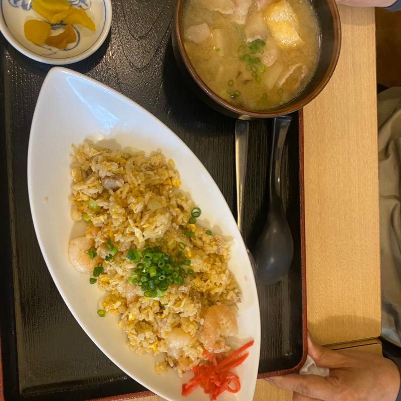 エビ炒飯と豚汁(武屋食堂 泉店 （たけやしょくどう）)