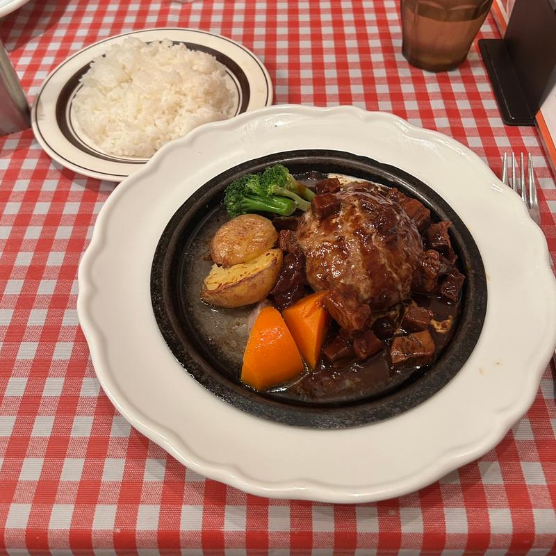 大宮特製ハンバーグステーキ(キッチン大宮 大名古屋ビルヂング店)