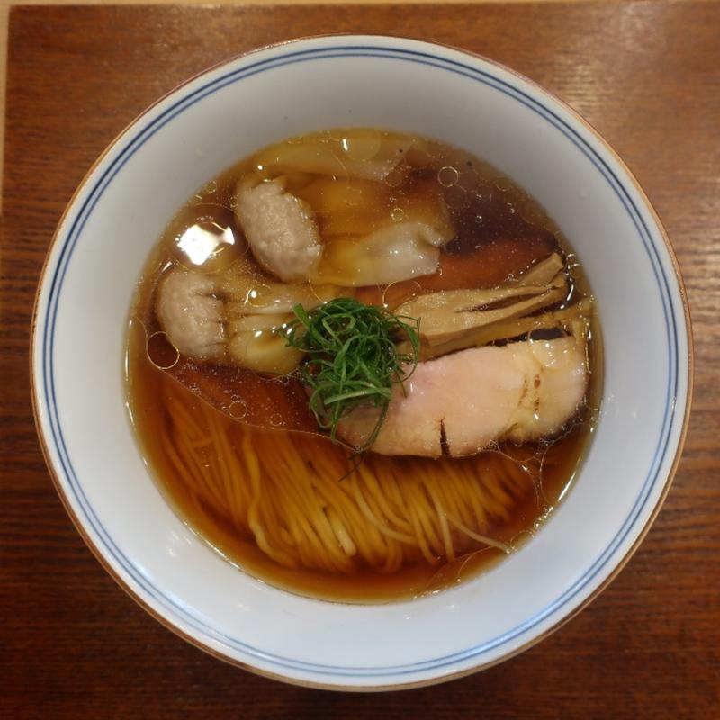 醤油らぁ麺(Ramen FeeL)