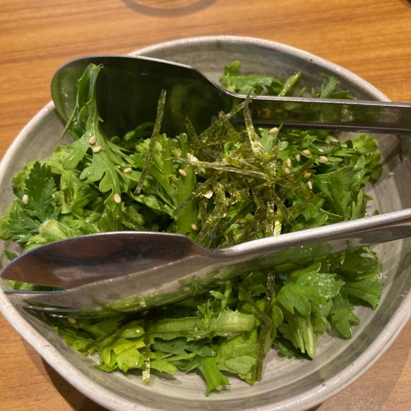 春菊サラダ(幕張ベイパーク 彦酉)