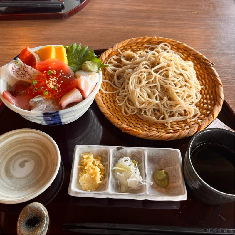 海鮮丼とざるそば(小田原食堂 だん)