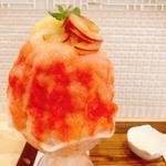 スモモと白桃の合いがけ