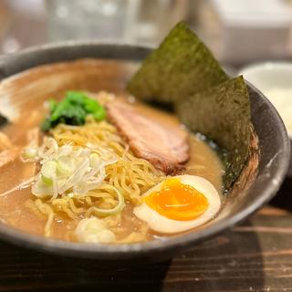 バリサンゴノリタマハンハンゴハンハンブン(天虎)