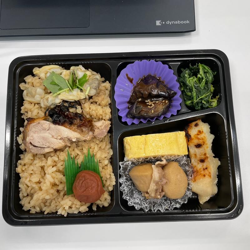 あさり飯弁当(ベルマートキヨスクJRゲートタワー)