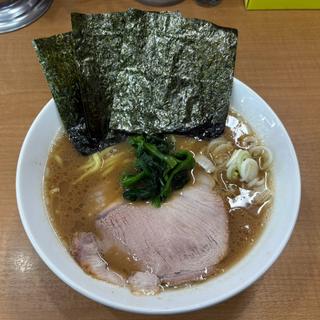 豚骨醤油らーめん