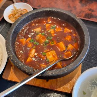 鉄鍋麻婆豆腐定食