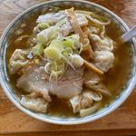 ワンタン麺