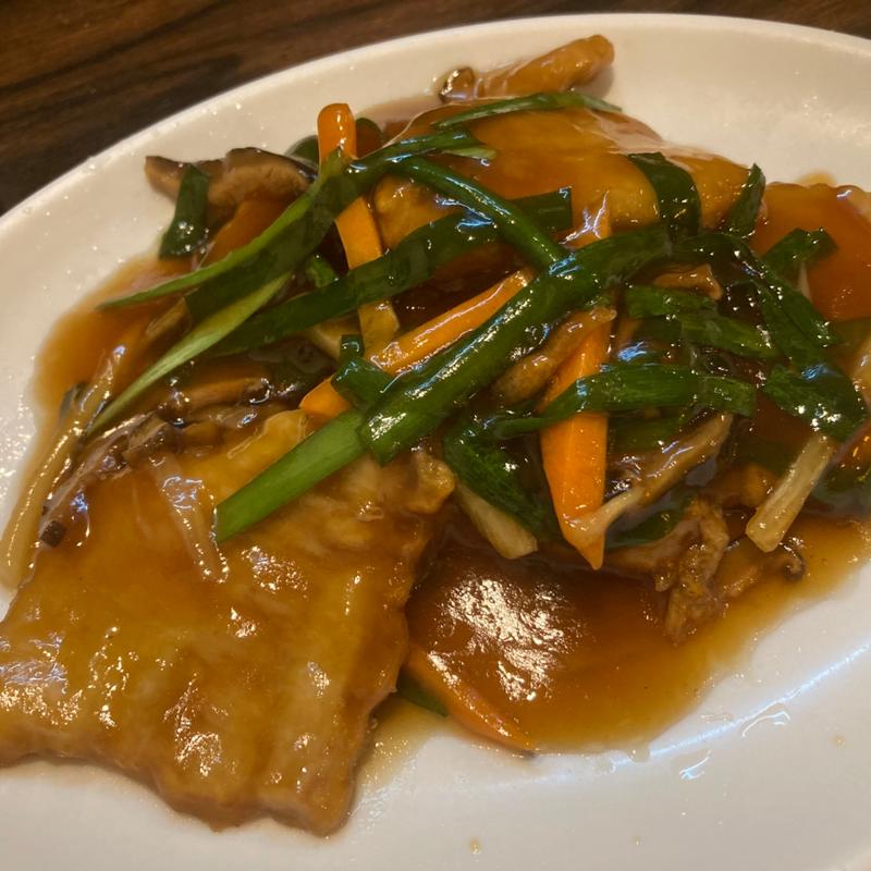 豚肉の甘酢あんかけ(珉珉 桃山店 （みんみん）)