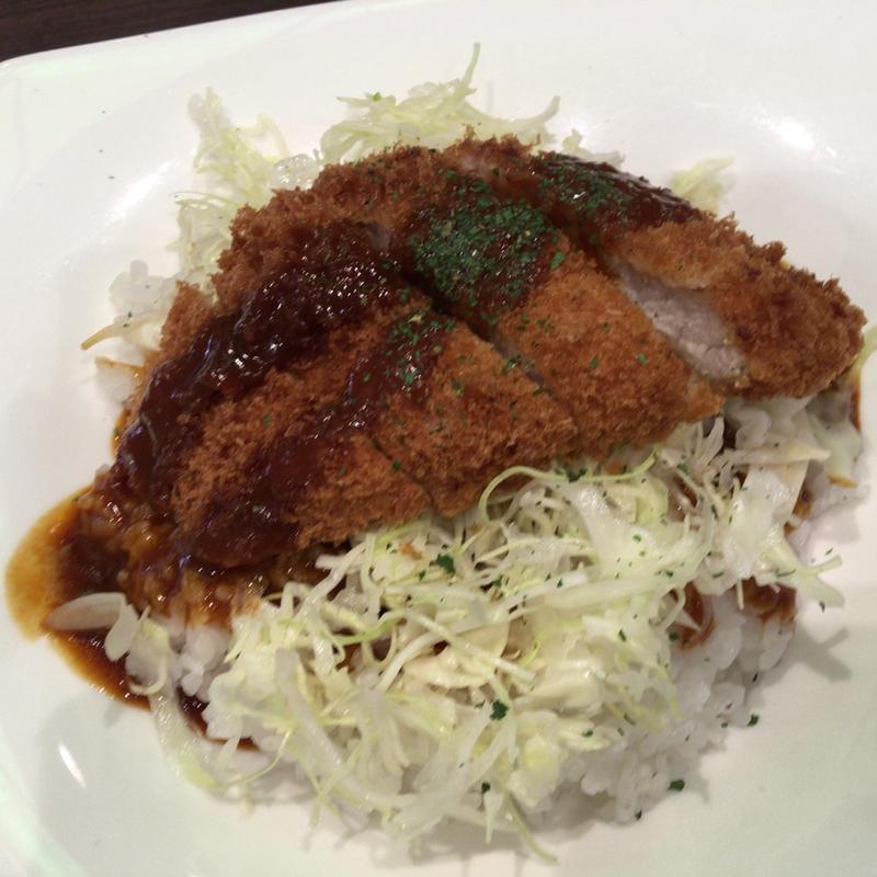 デミカツ丼 (スープ付)(カフェバール マスカット 岡山駅 新幹線改札内)