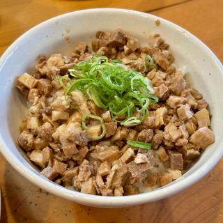 チャーシュー丼