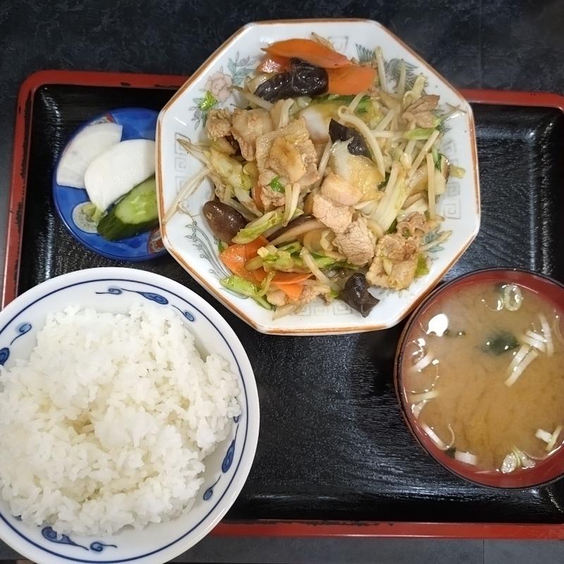 肉野菜炒め定食(福本屋)