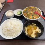 ニラ入り麻婆豆腐定食