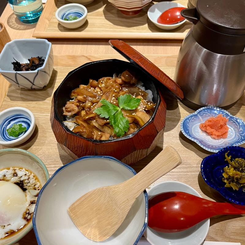 糸島どりの水炊き出汁茶漬け定食(博多とり料理 鳥米)