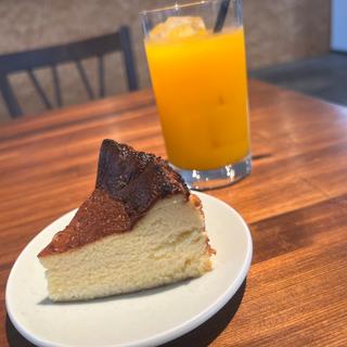 バスクチーズケーキ