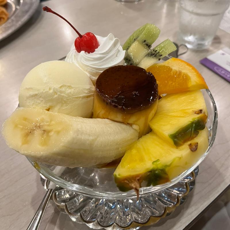 プリンアラモード(マズラ喫茶店)