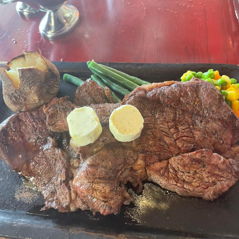 1 POUND CHUCK-ROLL  STEAK(ハングリータイガー 横浜ハンマーヘッド店)