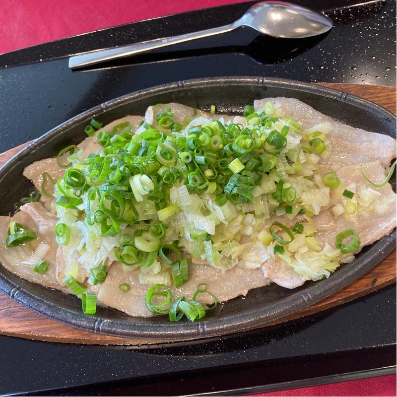 たっぷり九条ネギと豚バラ塩焼き(きたかみカントリークラブ)