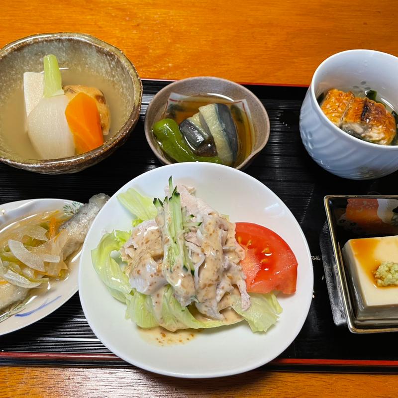 小鉢六種盛り合わせ(気灯庵（きちょうあん）)