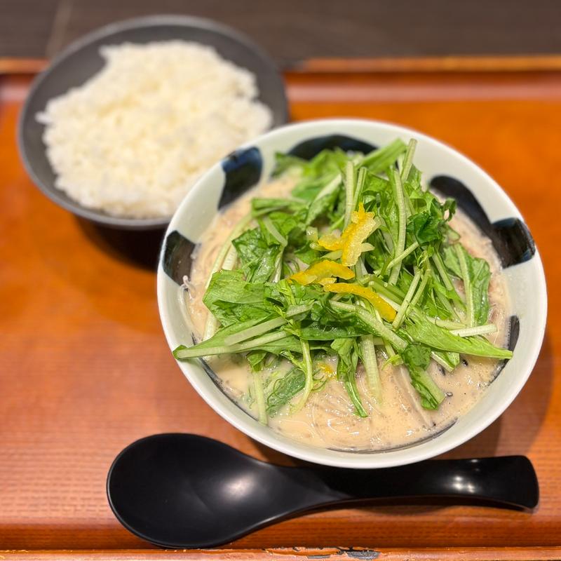 和のソルロンタン濃厚白湯牛吸椀 肉入り(純但馬牛 美方 powered by GORIO 東京駅グランスタ東京)