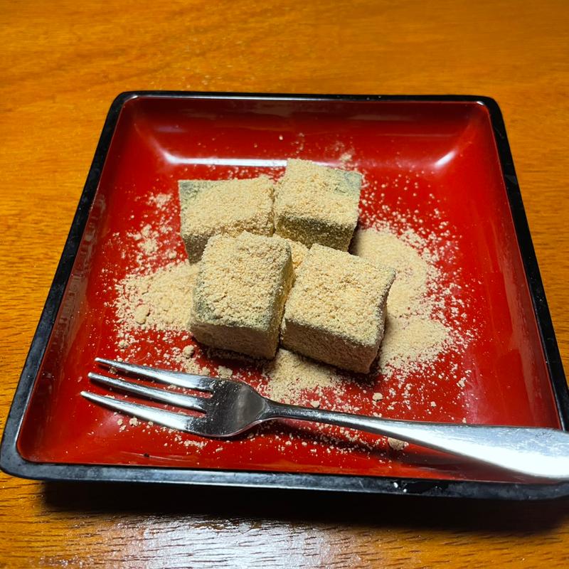 抹茶わらびもち(気灯庵（きちょうあん）)