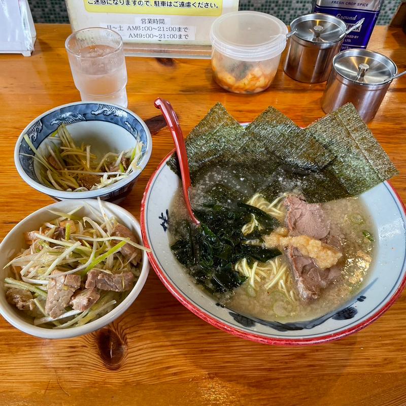 塩ラーメン　半ライス　ネギ別皿(椿　ラーメンショップ 木立店 )
