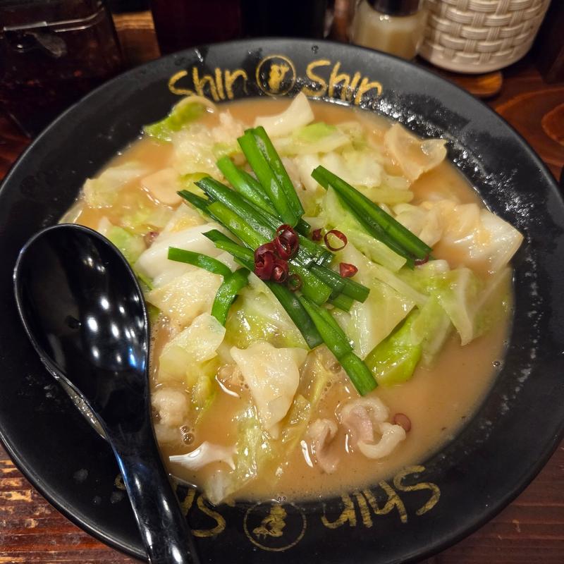 もつちゃんぽん(ShinShin 博多デイトス店)