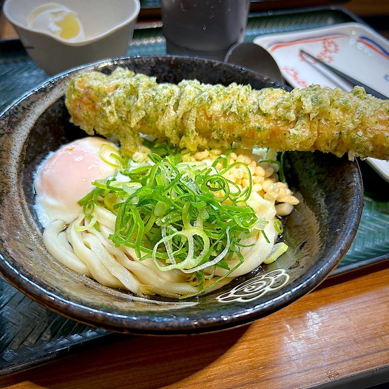 温玉ぶっかけ(小)＋ちくわ磯辺揚げ(はなまるうどん 仙台イービーンズ店)