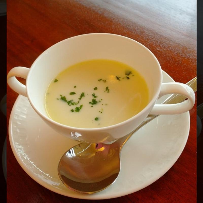 しじみのポタージュ(Restaurant & CafeLAUT 松江イングリッシュガーデン （レストランアンドカフェ ラウ）)