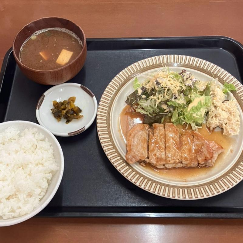豚ショウガ焼定食(大衆食堂 お多福)